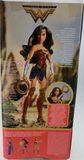 Wonder Woman - Battle ready mit Lasso, 30 cm Fashion Doll, Mattel, DC