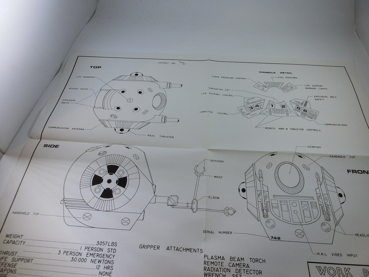 2001 Spacecraft Blueprints, 9 Blätter
