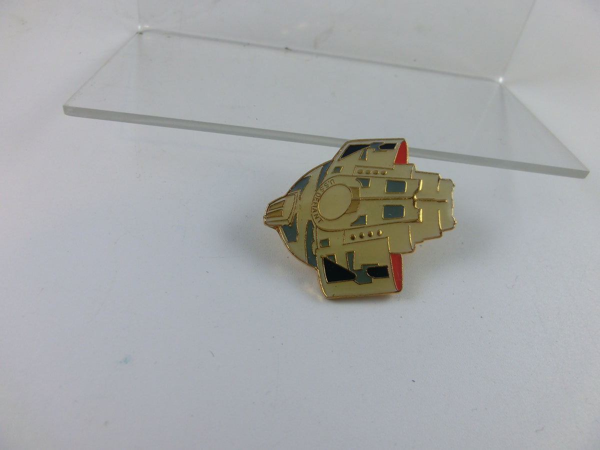 Star Trek  DSnine Defiant Anstecker / Pin vintage