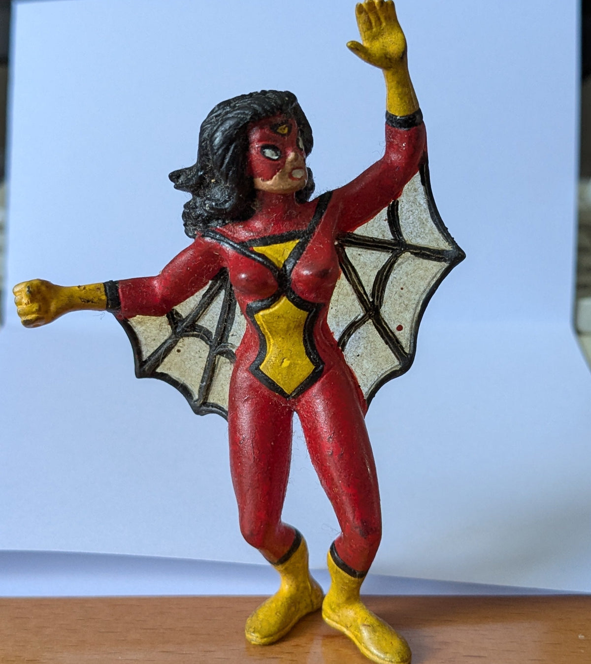 Spider Woman Marvel Spanien,Yolanda Gummi Figur 10 cm