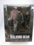 The Walking Dead Daryl Dixon DeLuxe-Statue m. Poncho 30 cm