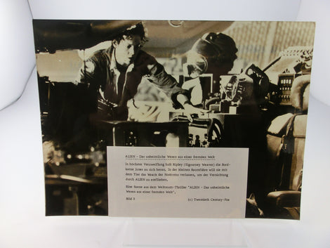 Alien Pressefoto Bild 3 ,  24 x 18 cm, deutsch - Sigourney Weaver