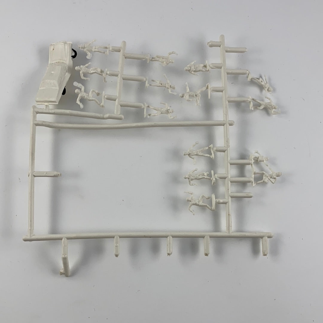 Gigantic FUNDIMENSIONS 1975  - Modellbausatz Scorpion Airfix