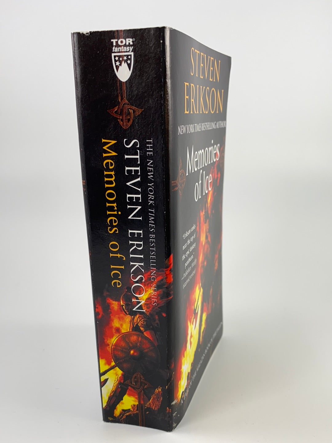 Memories of Ice (Steven Erikson)